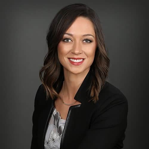 headshot of christie larson