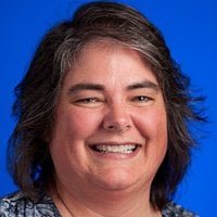 headshot of cindy labrie