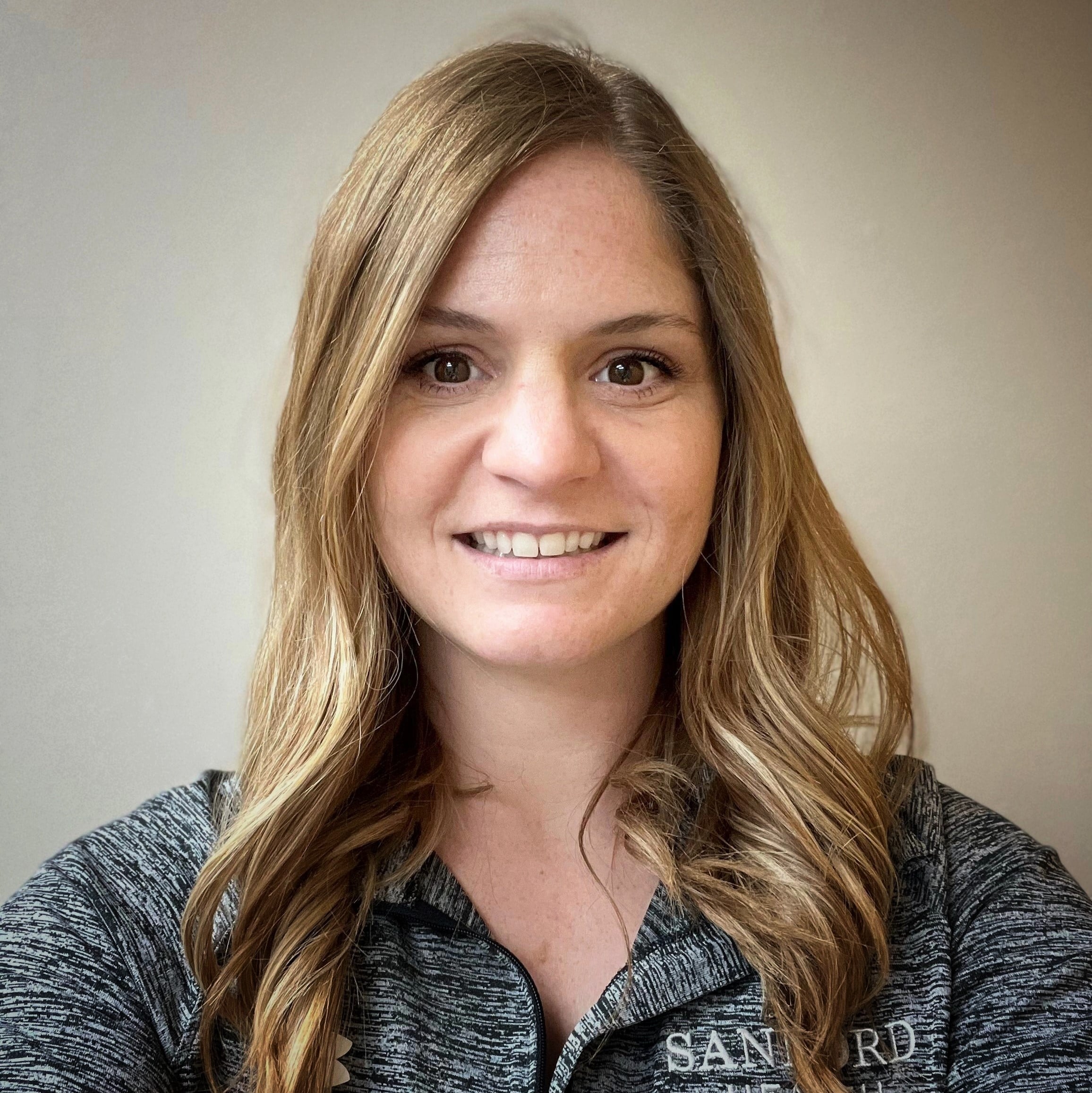 headshot of denise clouse